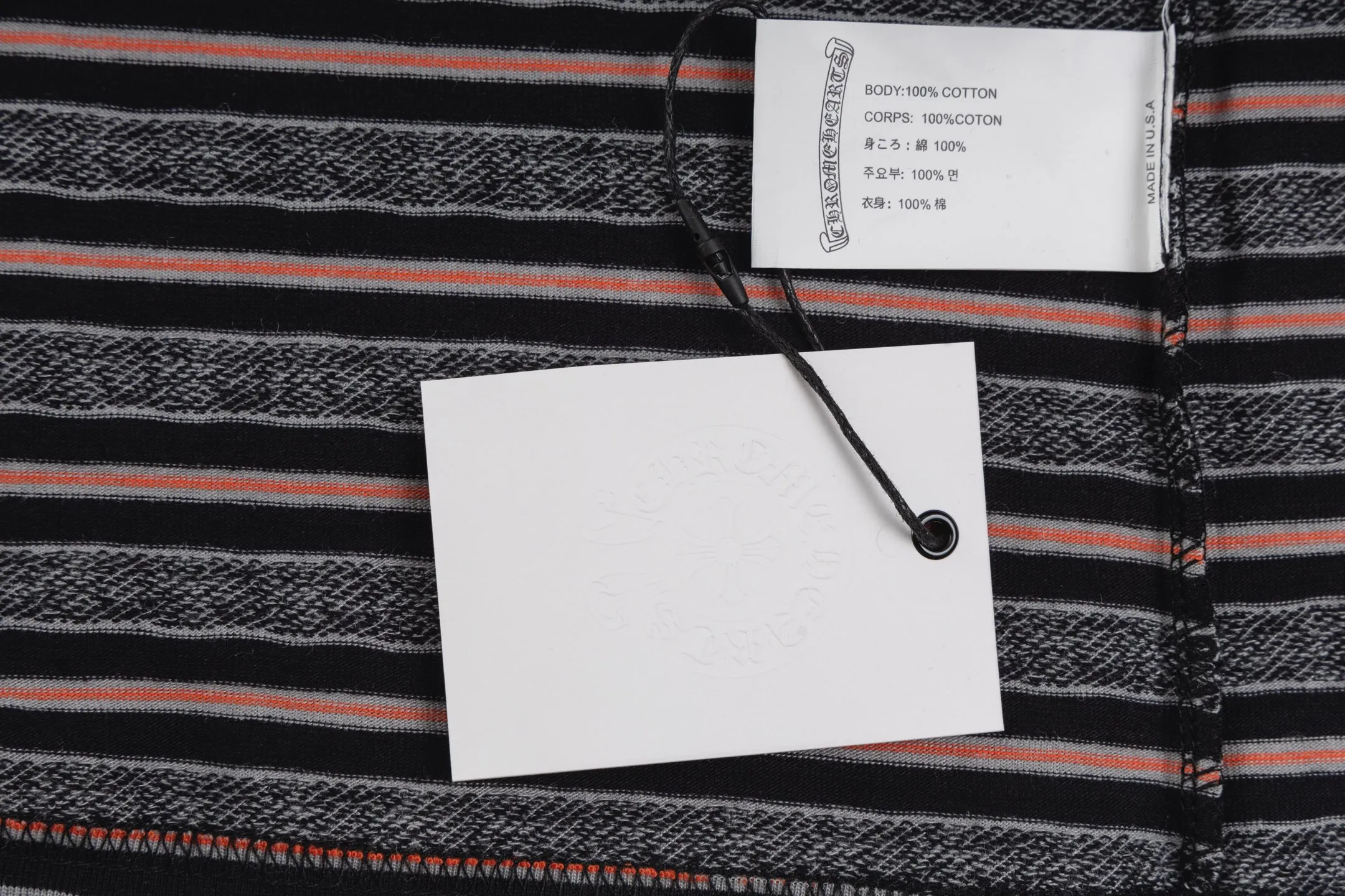🅿️420 [Exclusive supply] CH Crow Heart Cross Stripe Long Sleeve Polo Shirt. The original version was purchased and developed for 7,900. The fabric is made of yarn-dyed fabric. The minimum order is one thousand meters away. The cost is expensive. The embroidery uses imported Tajima embroidery machines, and the collar leather tag is made of imported lambskin. The hardware is made of real antique silver which is extremely expensive. The overall wiring is straight and delicate, the fabric is comfortable and soft, and the color is consistent without color difference. It can be matched with the same style to create a fashionable look and control various occasions. Customized accessories, complete with three standards, same style for men and women! Size:S/M/L